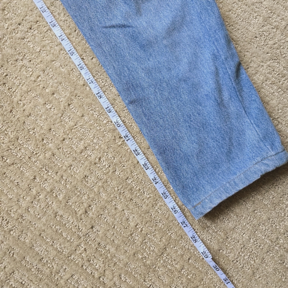 Vintage 1993 Levi's 501 32x27 USA Jeans Classic Light Blue Wash - Picture 7 of 13